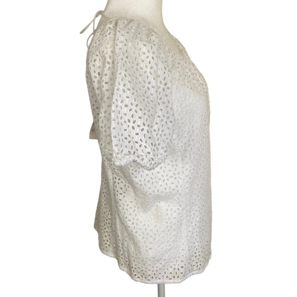 J.Crew Cottagecore White Eyelet Puff Sleeve V-back Blouse Fairy Top Sz 6 NWT - Picture 4 of 16